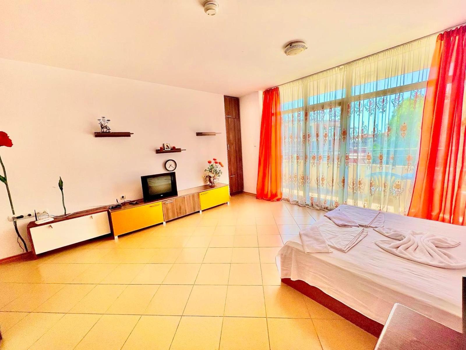 Grand Kamelia Holiday Complex Солнечный берег Экстерьер фото