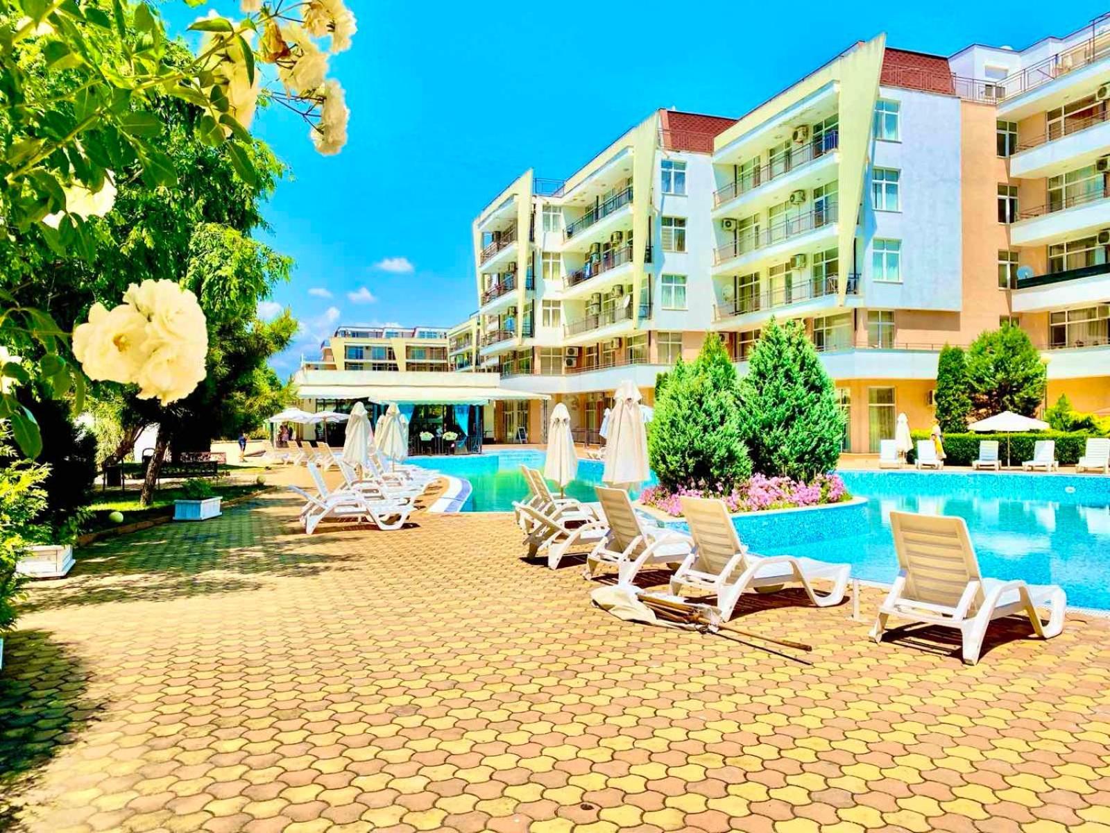 Grand Kamelia Holiday Complex Солнечный берег Экстерьер фото